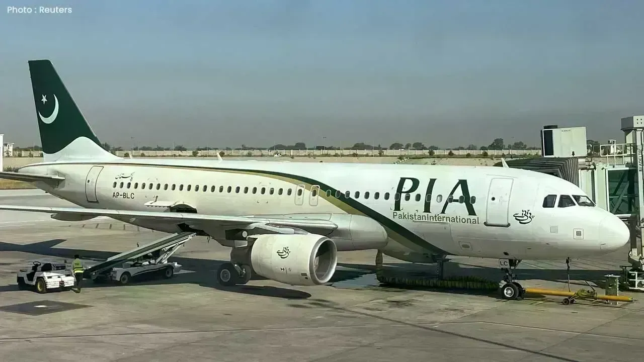 Pakistan to Sell 100% Stake in PIA as Bidders Demand Control