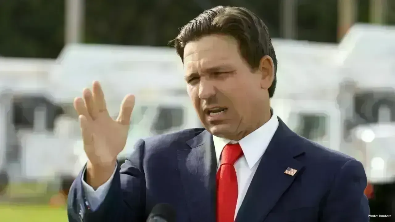 DeSantis Challenges Ford as Florida Sets New Tourism Milestones