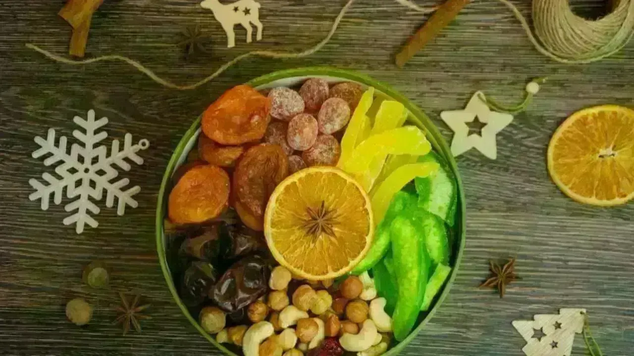 Strengthen Your Immunity This Winter: 5 Essential Foods and Habits