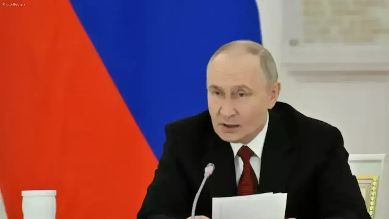 Putin Aide Holds Talks With US Officials After Peace Proposals