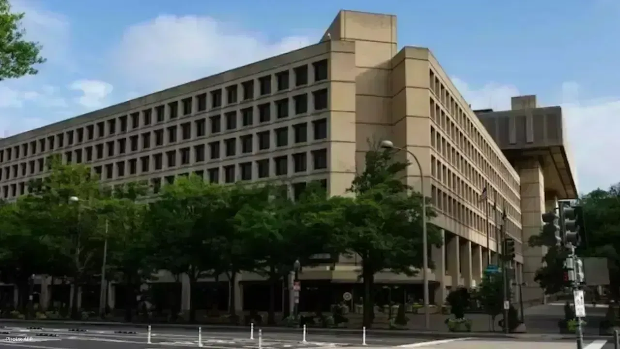FBI Shuts Down Hoover Building, Moves HQ to Sleek New DC Site