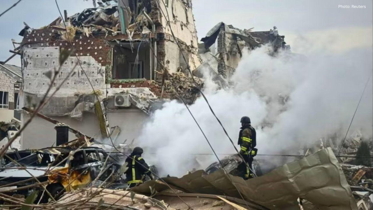 Escalating Russian Strikes Target Ukraine Before Key Zelenskiy-Trump Talks