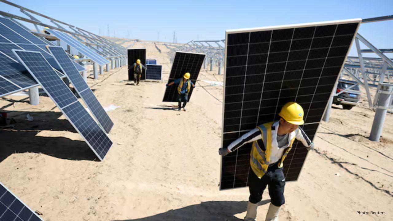 China Issues Urgent Warning to Solar Firms Against Price Manipulation