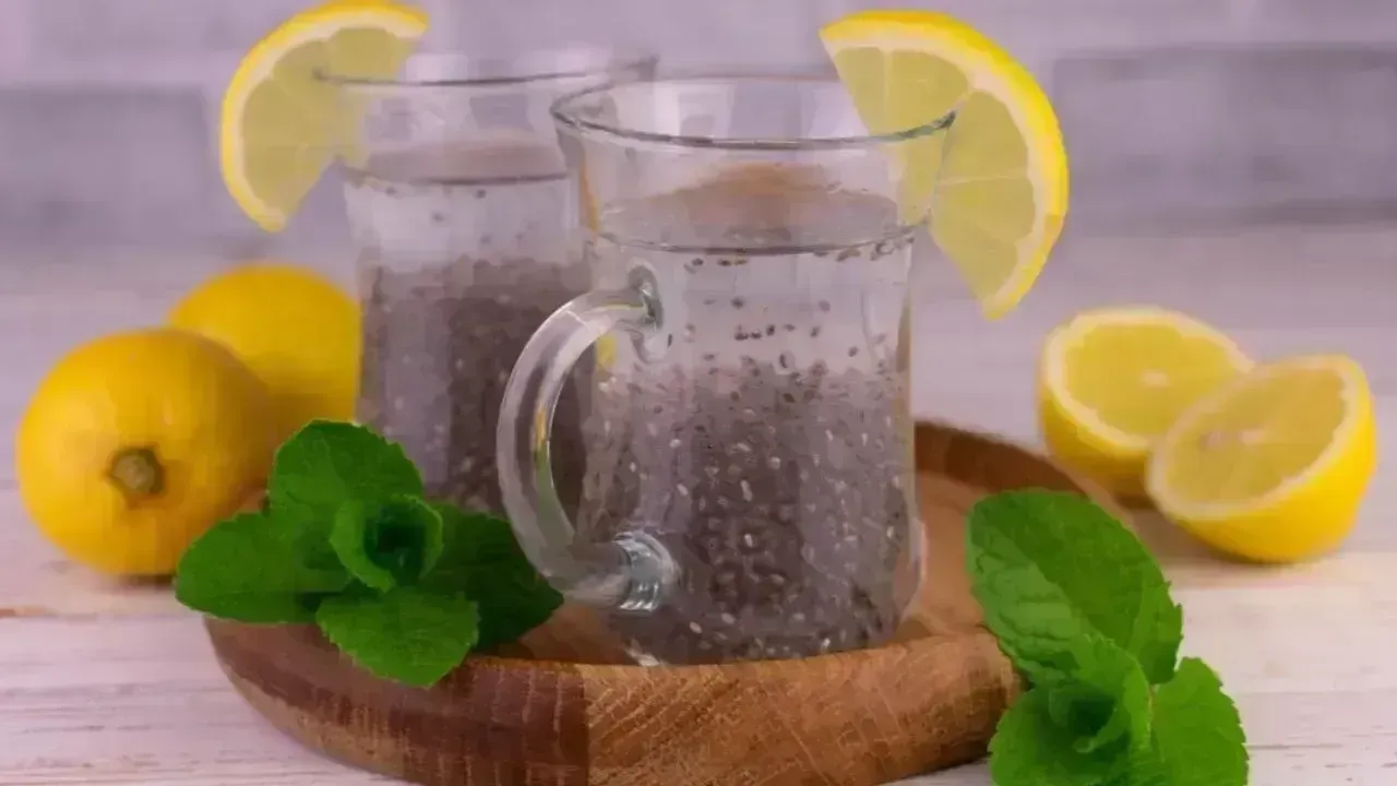 Transform Your Morning: Chia Seed Drink for Weight Control and Radiant Skin
