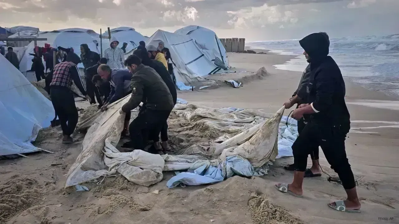 Flooding in Gaza Highlights Growing Humanitarian Emergency During Ceasefire