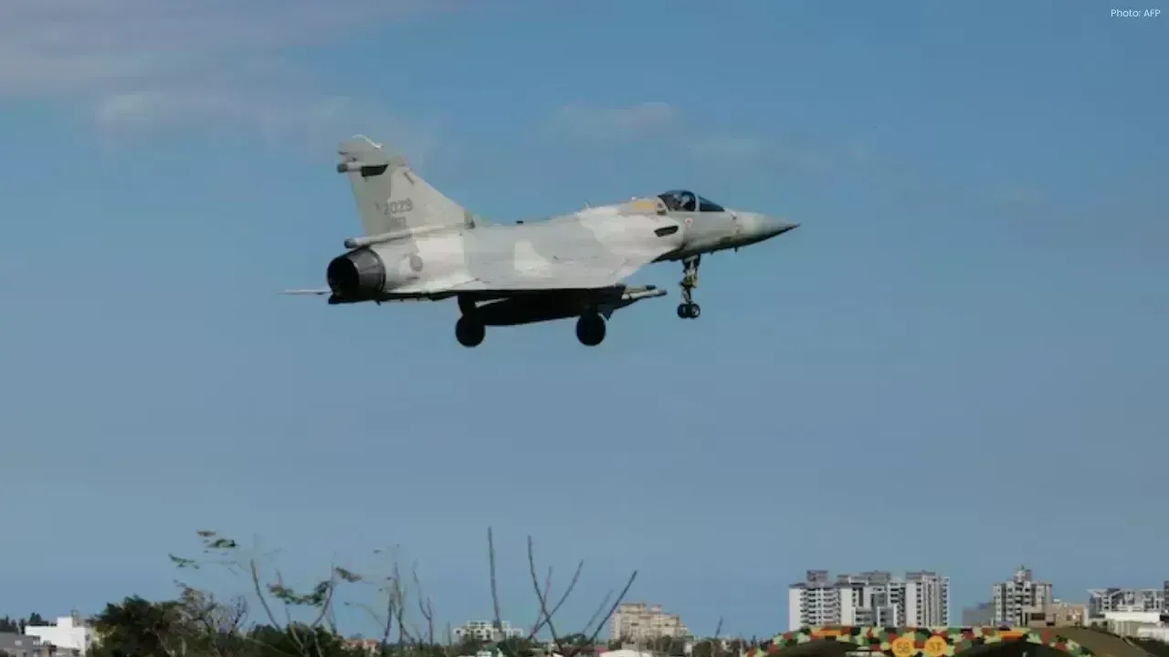 China Engages in Extensive Military Exercises Surrounding Taiwan