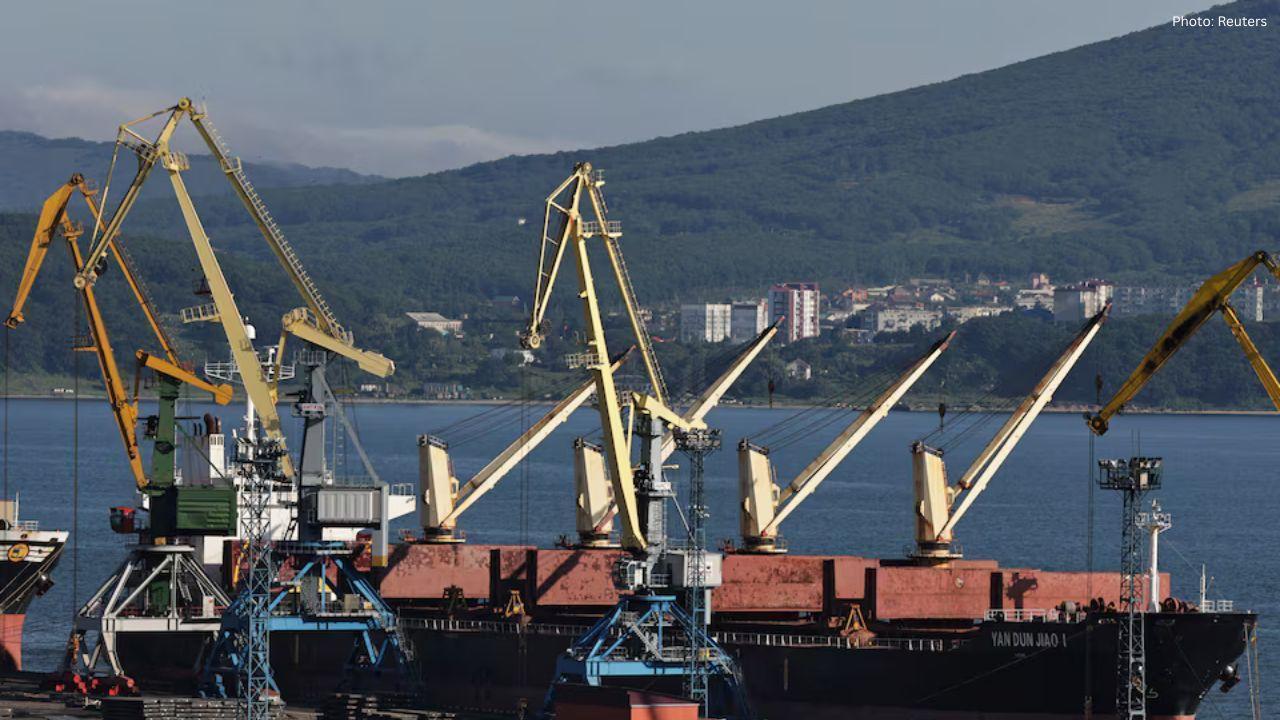 Oil Prices Climb Amid Trump-Zelenskiy Talks and Global Tensions