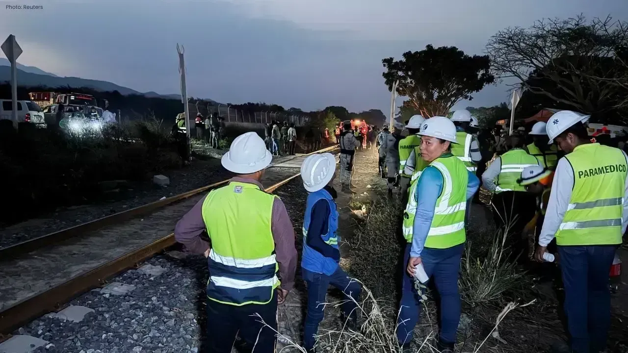Train Derails in Oaxaca, Mexico: 13 Dead, Nearly 100 Injured