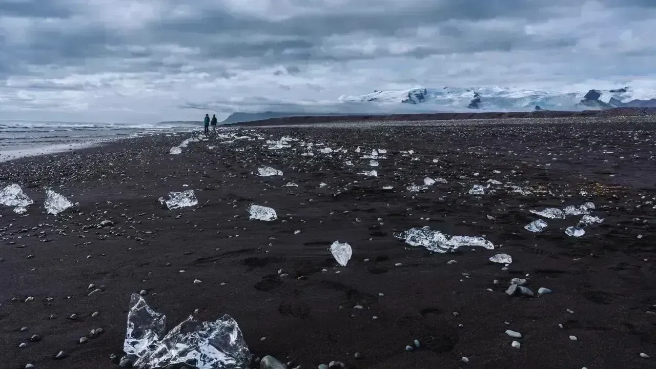 What Causes Fog, Frost, and Black Ice in Winter