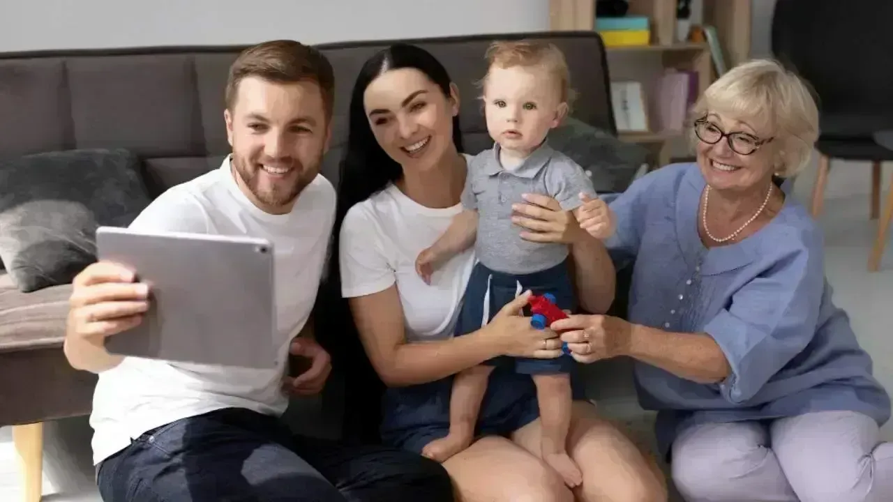 Top Remote Health Solutions for Monitoring Kids and Aging Parents