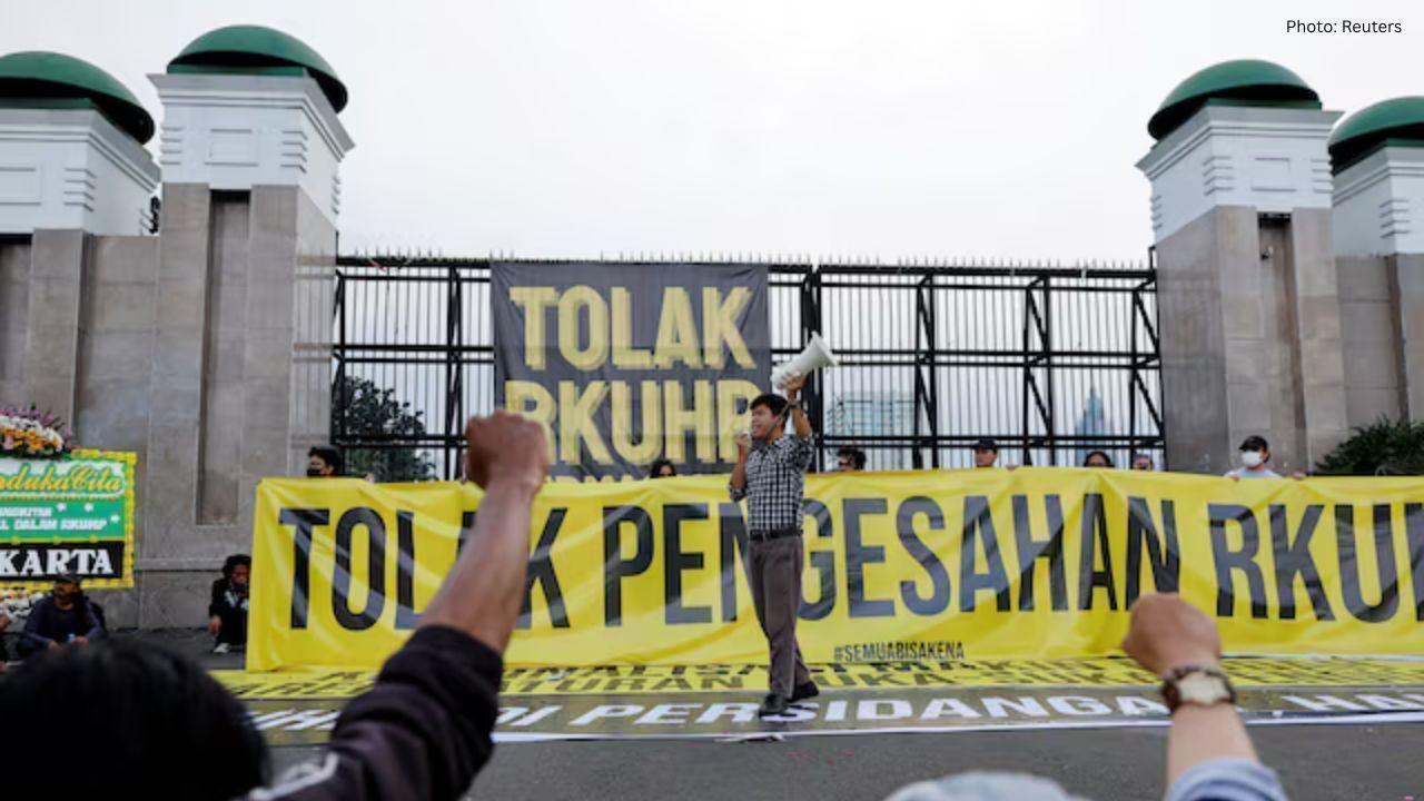 Debate Erupts Over Indonesia's New Criminal Code, Emphasis on Public Oversight