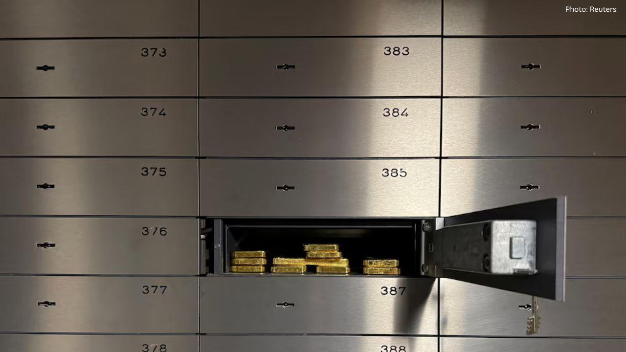 2025: A Landmark Year for Precious Metals as Silver and Gold Soar