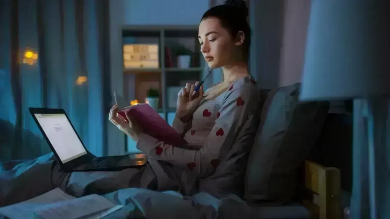 Effective Strategies to Limit Digital Distractions and Find Inner Peace