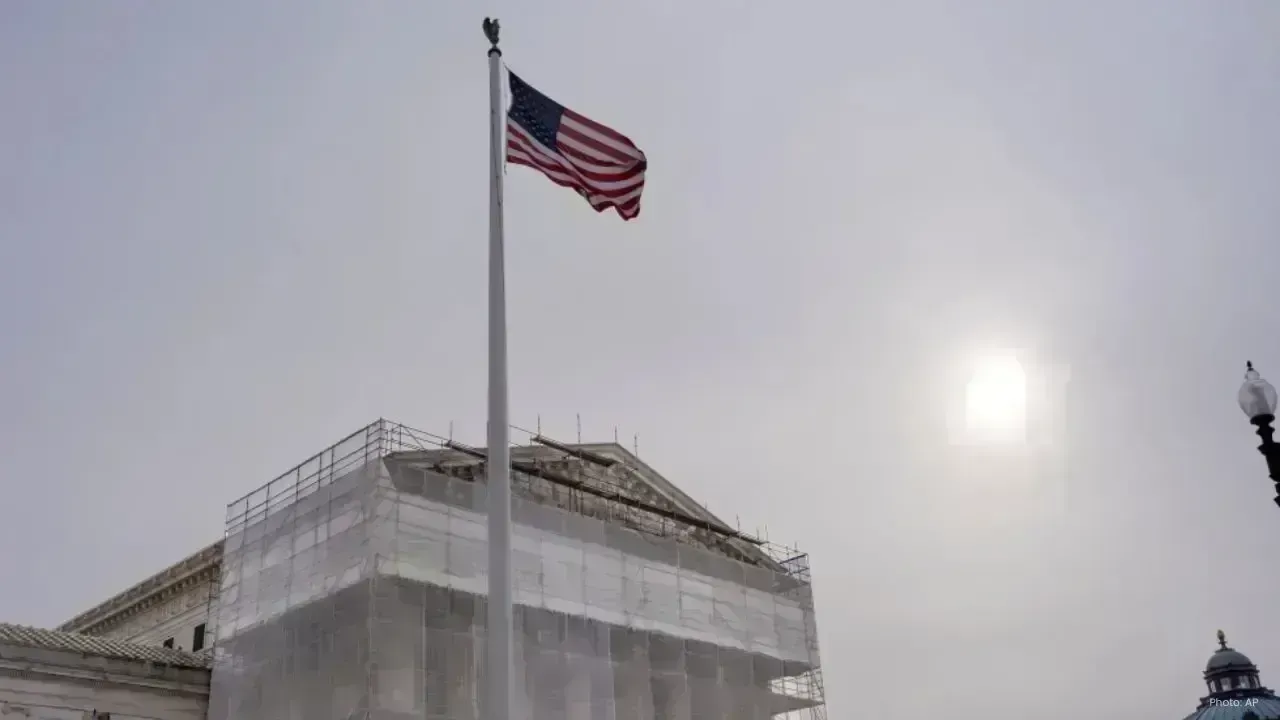 Chief Justice Roberts Emphasizes Constitution's Endurance in 2026