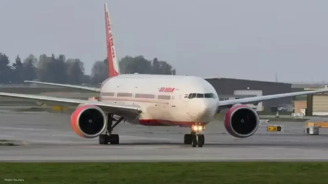 Canada Probes Air India After Pilot Allegedly Found Drunk on Duty