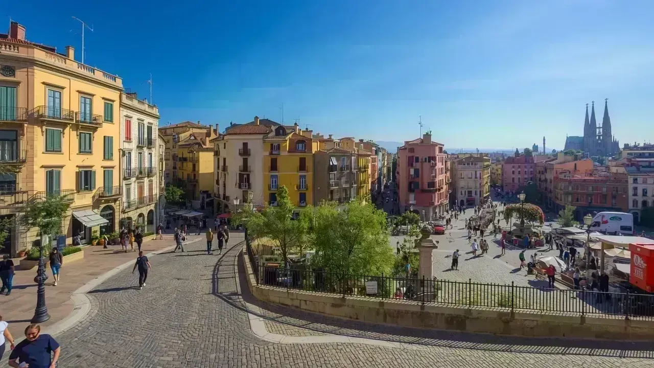 Best Neighborhoods in Barcelona for Easy Walking Tours