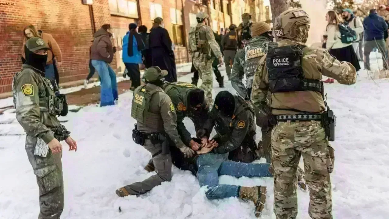 US ICE Officer Shoots Woman in Minneapolis, Sparking Big Protests