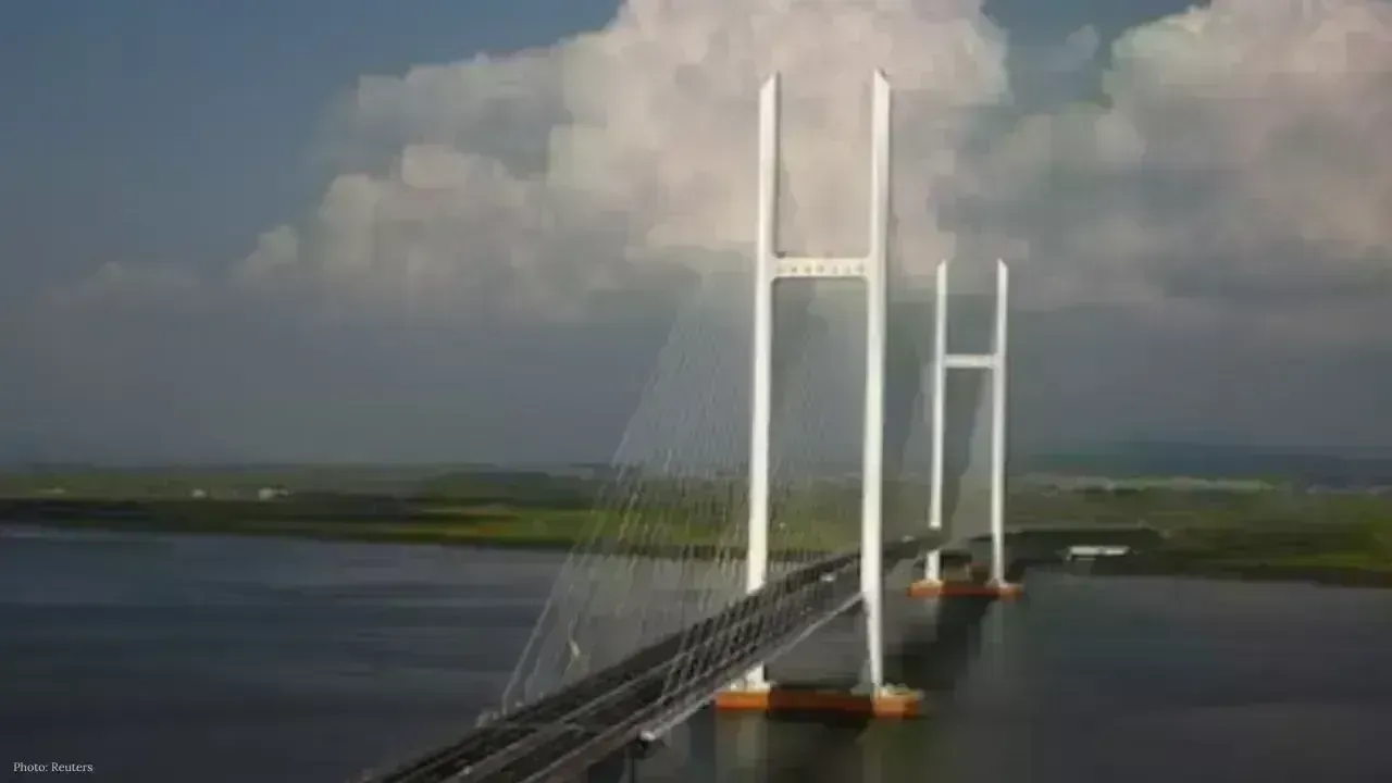 Boosting Northern Luzon Economy: Marcos Jr. Inaugurates Modern Camalaniugan Bridge