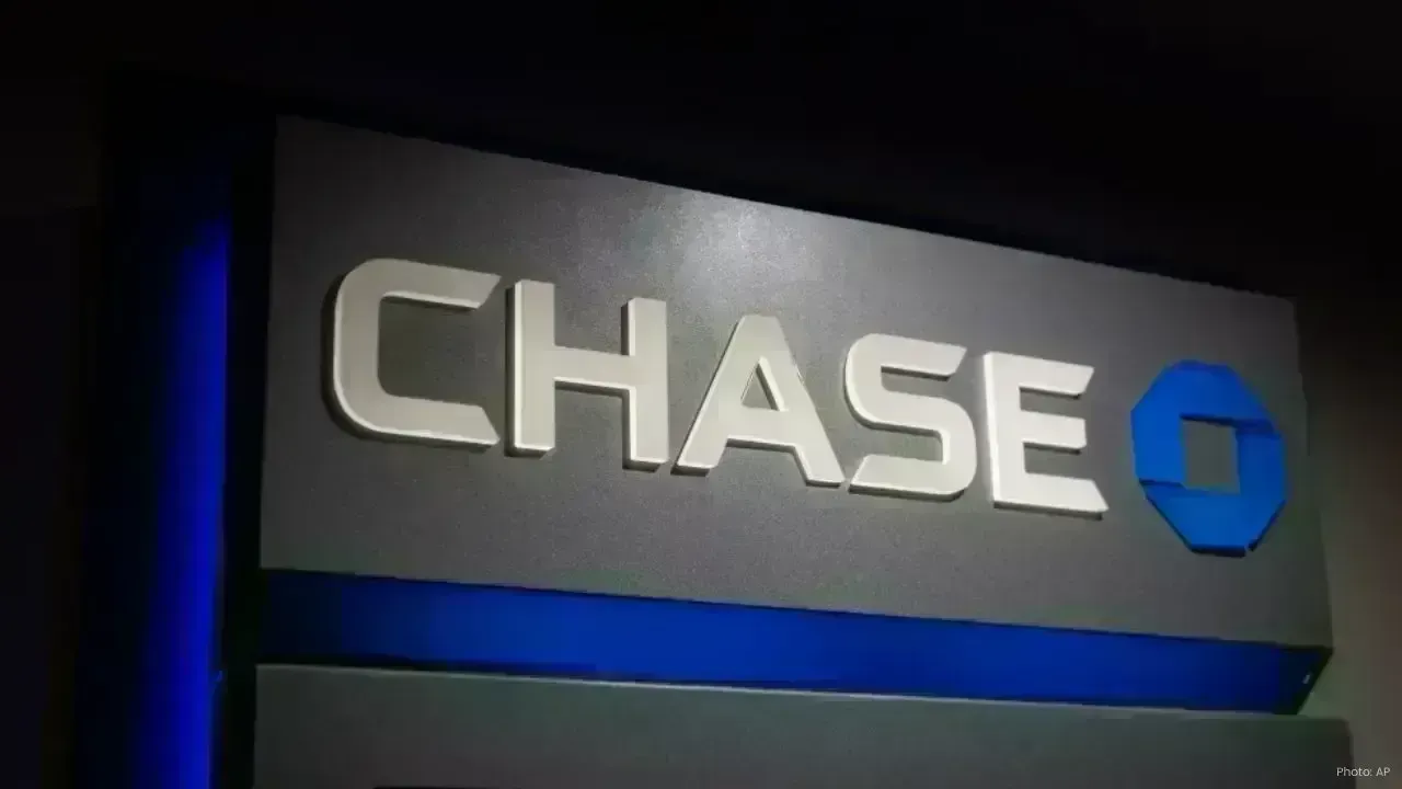 JPMorgan Sees 9% Profit Increase in Q4 Amid Apple Card Acquisition