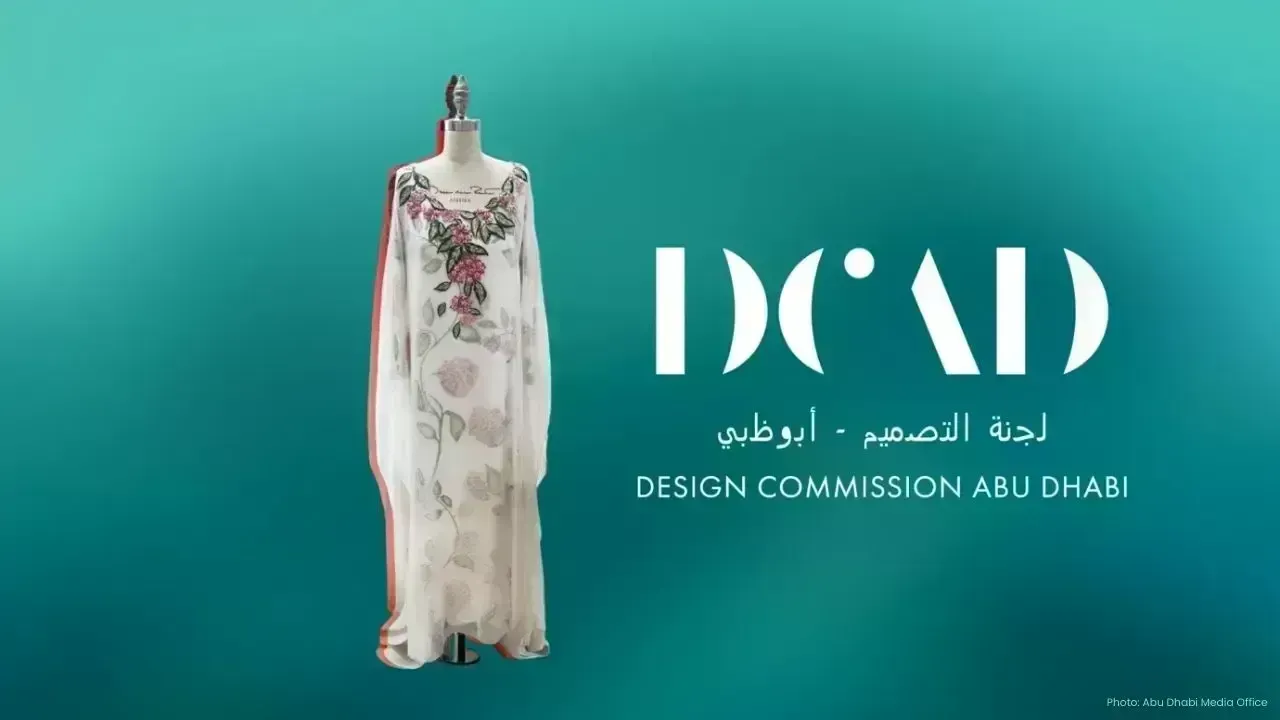 Oscar de la Renta and DCAD Showcase Emirati-Inspired Caftan