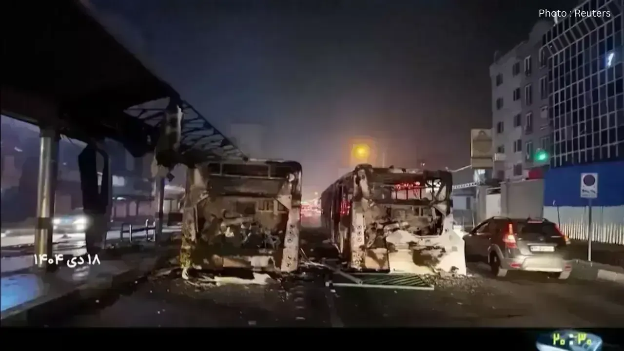 Trump Comments on Easing Iranian Crackdown; Tehran Disavows Execution Intentions