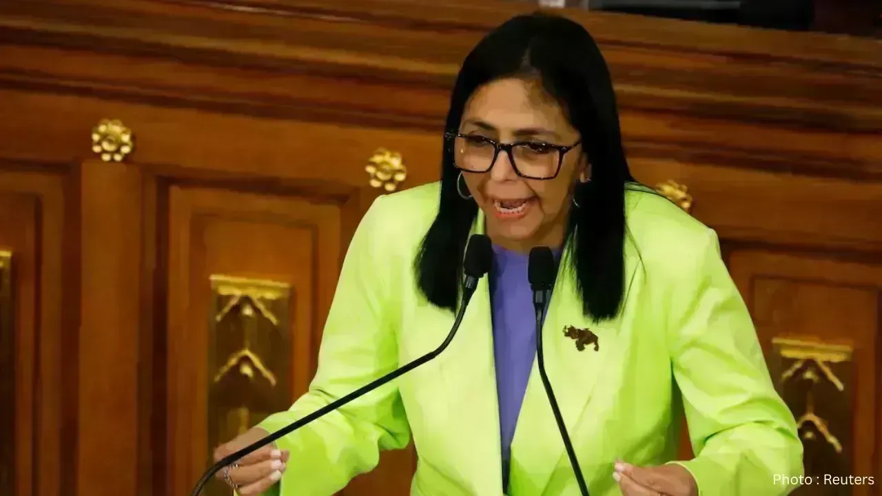 Venezuela's Interim President Proposes Oil Reform Amid Political Changes