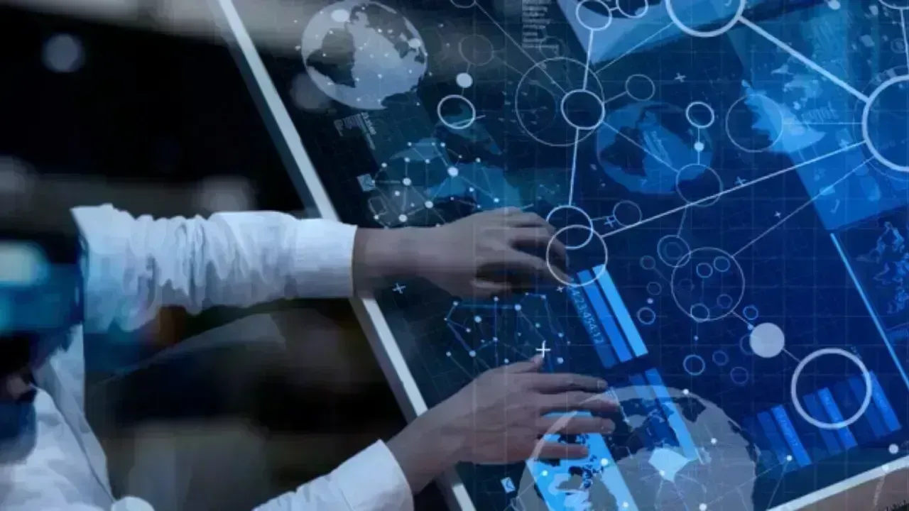 The Biggest Tech Myths People Still Believe