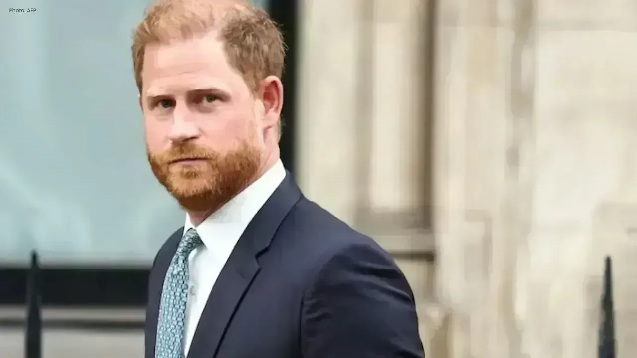 Prince Harry, Elton John Sue UK Tabloids Over Privacy Breaches