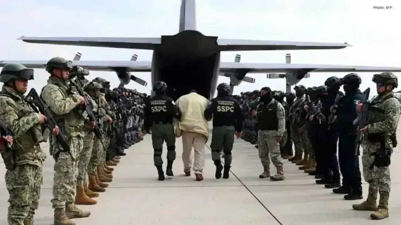 Mexico Delivers 37 Alleged Drug Cartel Members to the US Amid Rising Tensions