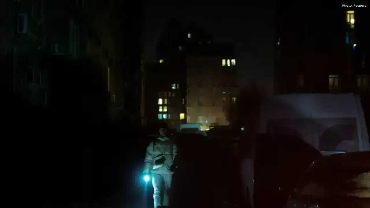 Kyiv's Heating Crisis Deepens as Russian Strikes Target Energy Infrastructure