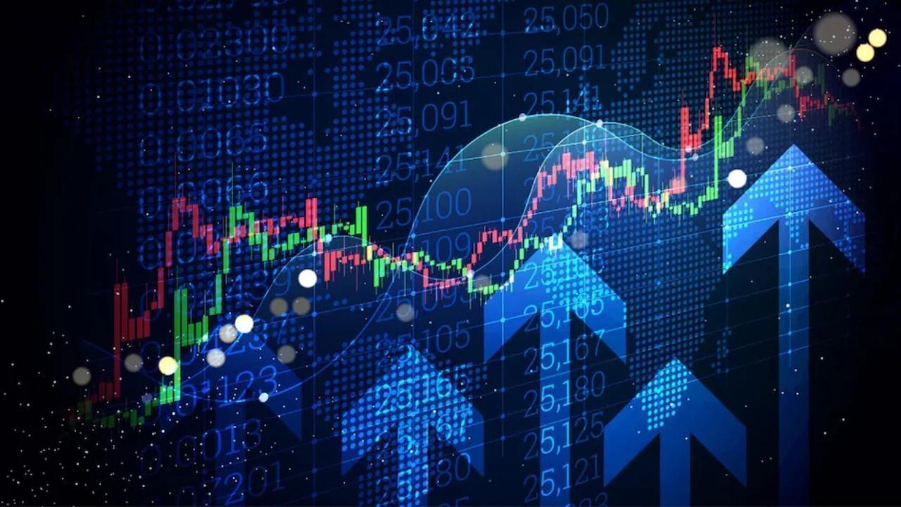 India’s Stock Market on Edge: Sensex and Nifty Struggle as Budget Fallout Weighs on Trading