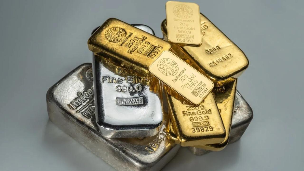 Silver Prices Plunge on MCX – A Deep Correction Amid Global Volatility and Profit Booking