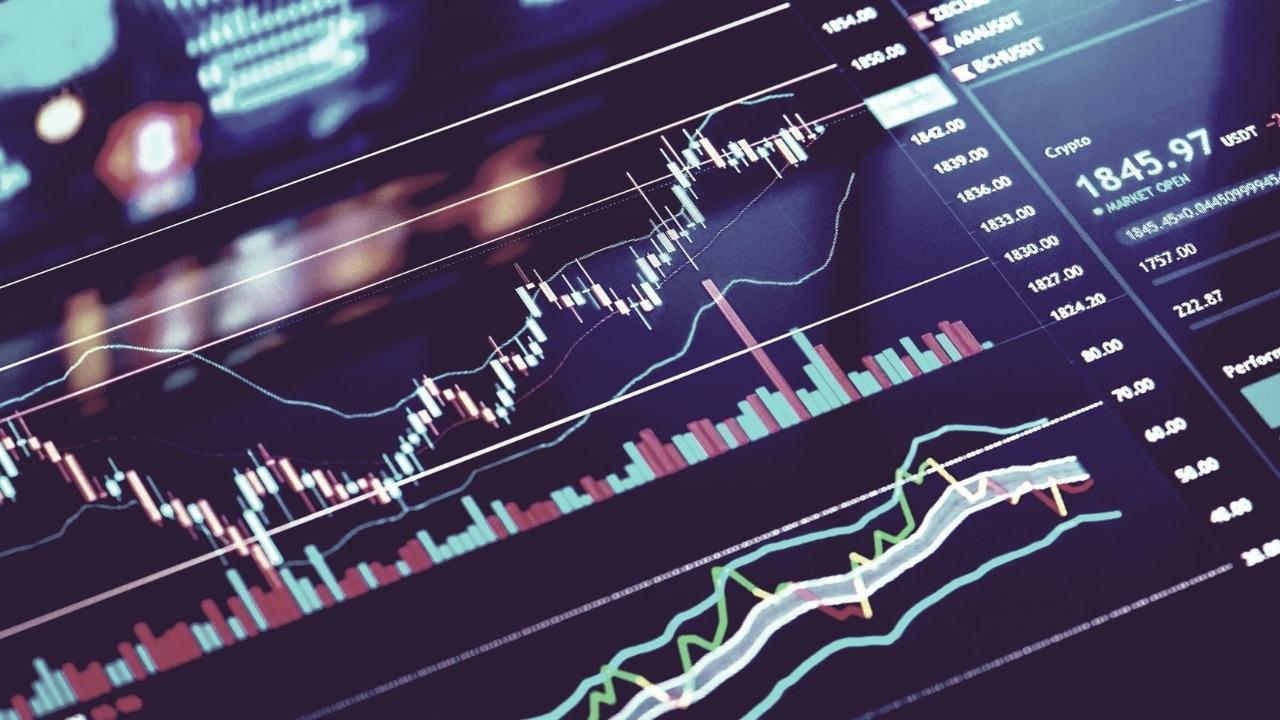 Market Momentum & Global Pressure: Why Indian Indices May Open Lower