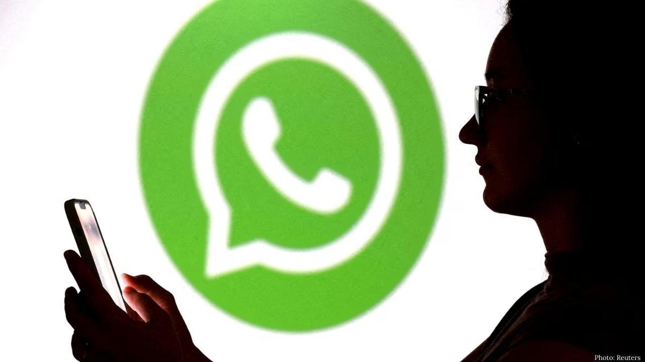 Russia Blocks Meta’s WhatsApp Messaging Service in Major Digital Crackdown
