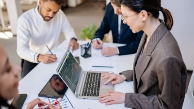 Minimarkets May Supply Red and White Village Cooperatives