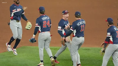 USA Beats Dominicans to Reach WBC Final