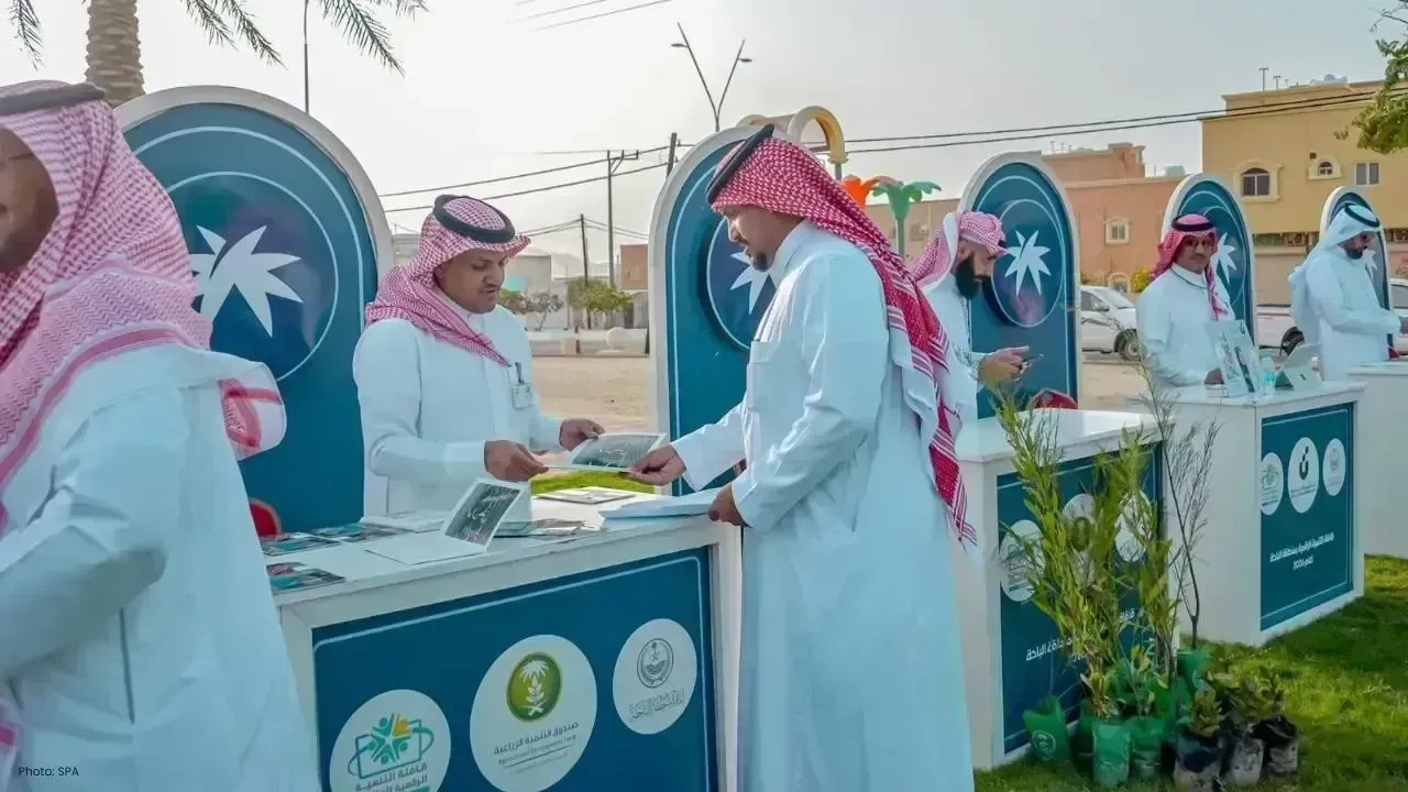 Digital Development Caravan Arrives in Al-Hajra with Essential Services