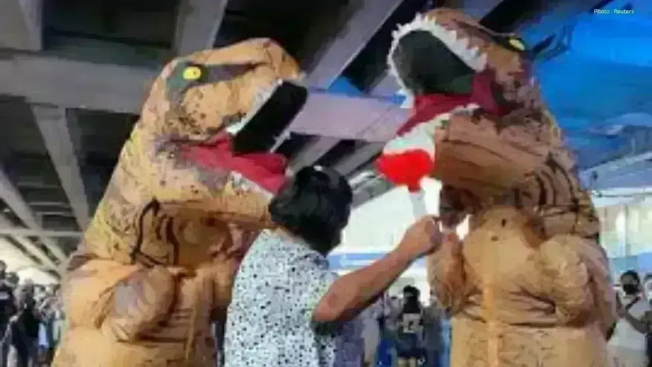 Trump's Rebuke of Pope Leo XIV Over Iran Conflict Comments