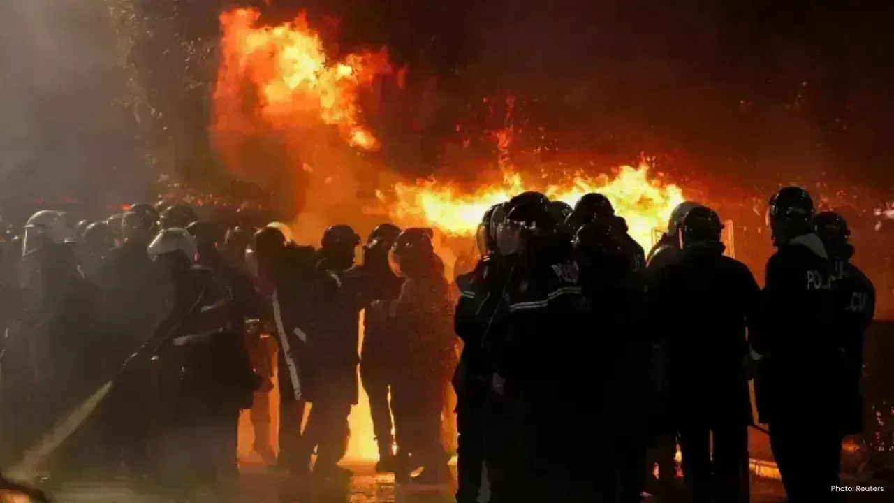 Fire Erupts in Tirana Tower: Seven Individuals Hospitalized