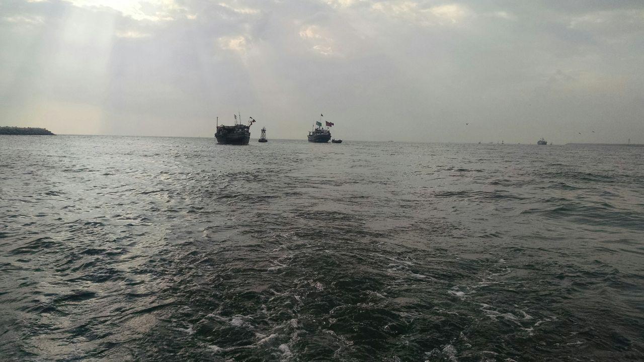 Boat Tragedy Leaves 250 Dead or Missing