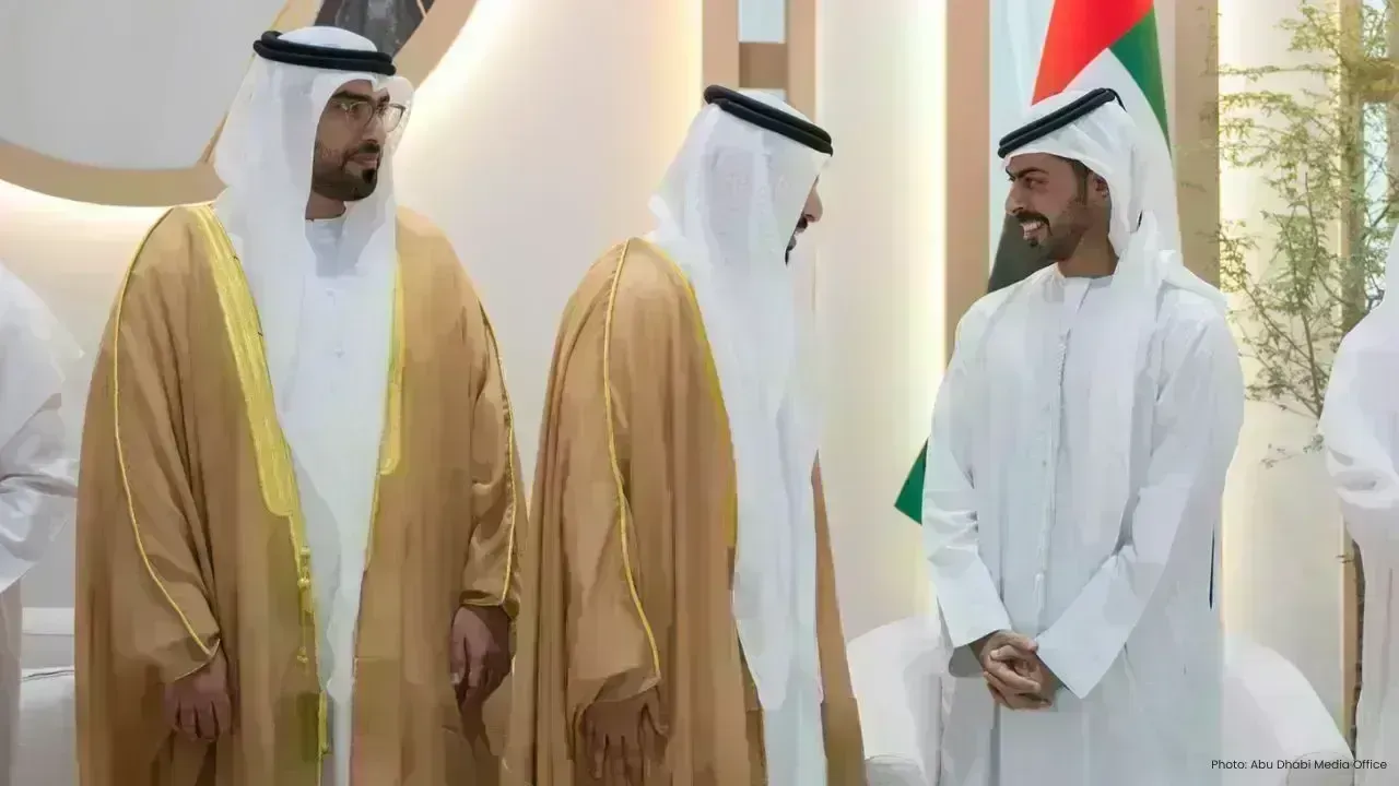 Sheikh Khalifa Celebrates Marriages at Abu Dhabi Reception