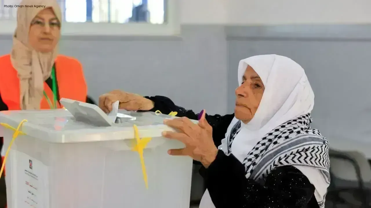 Palestinians Vote in First Municipal Polls