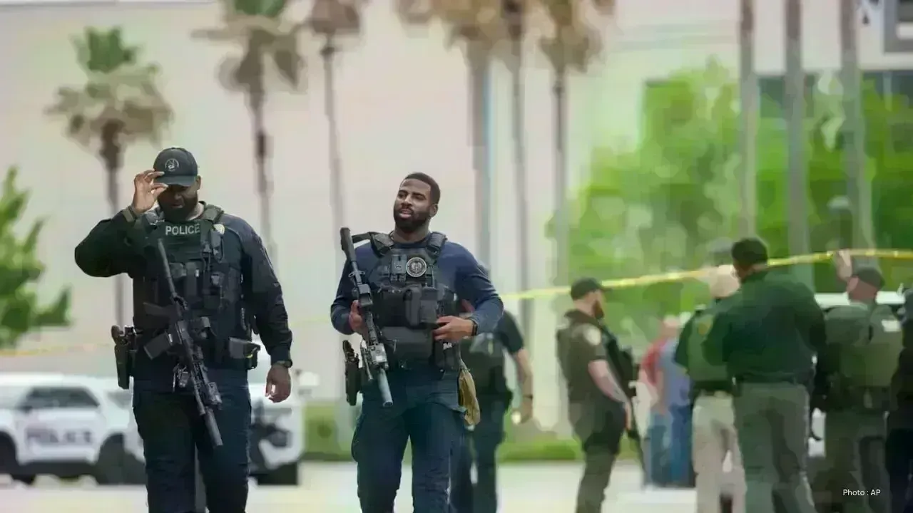 Toronto Police Announce $25K Reward for Fairview Mall Shooter