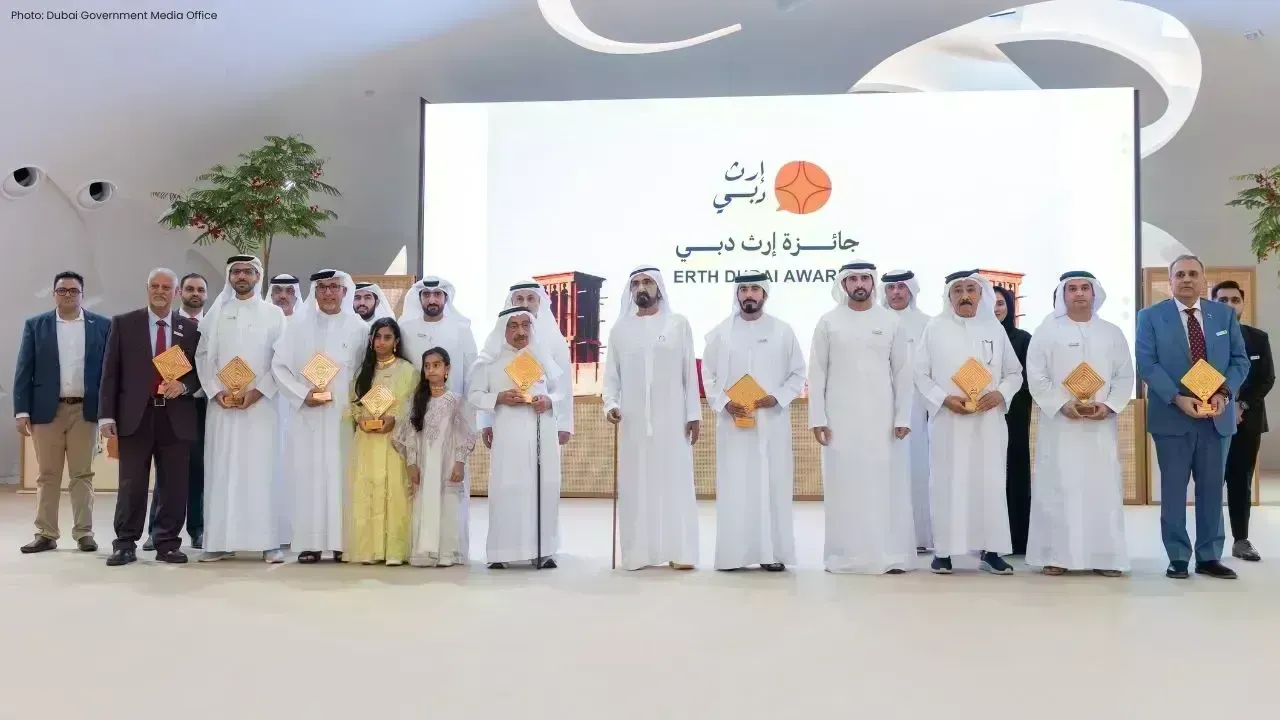 Sheikh Mohammed Honors Erth Awards Champions of Cultural Heritage