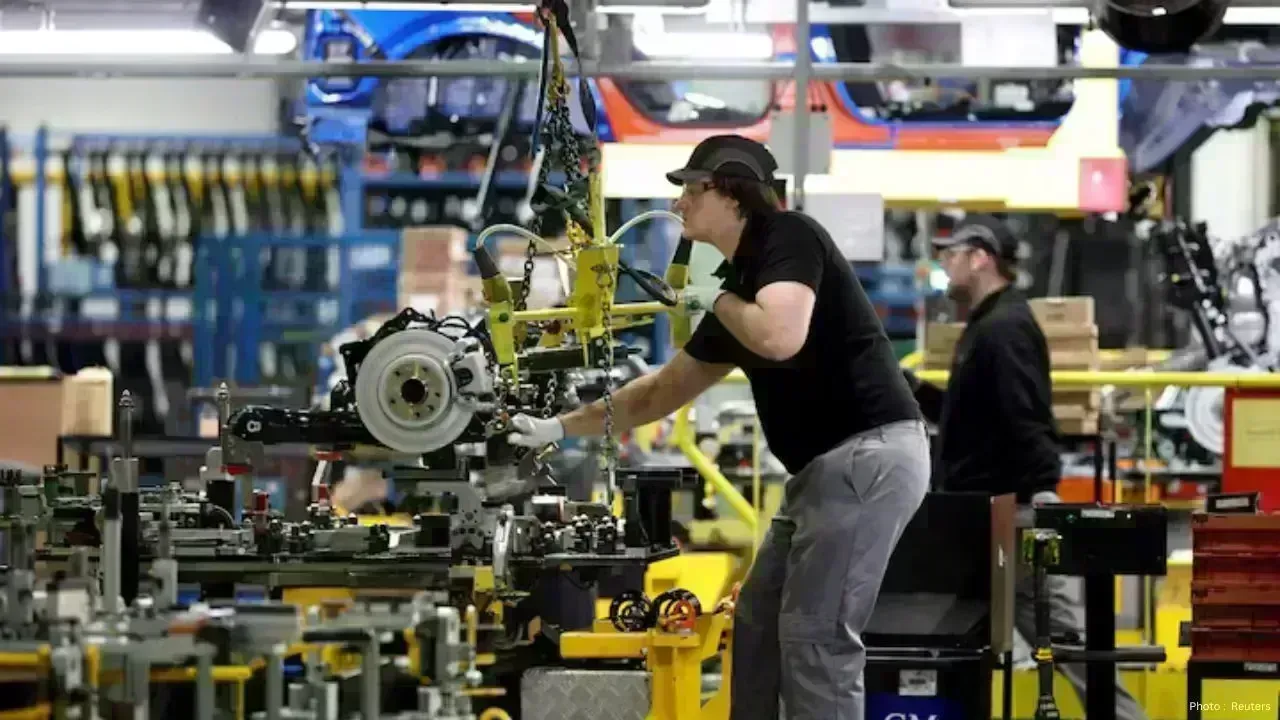 UK Manufacturing Sector Faces Challenges Amidst Iran Conflict