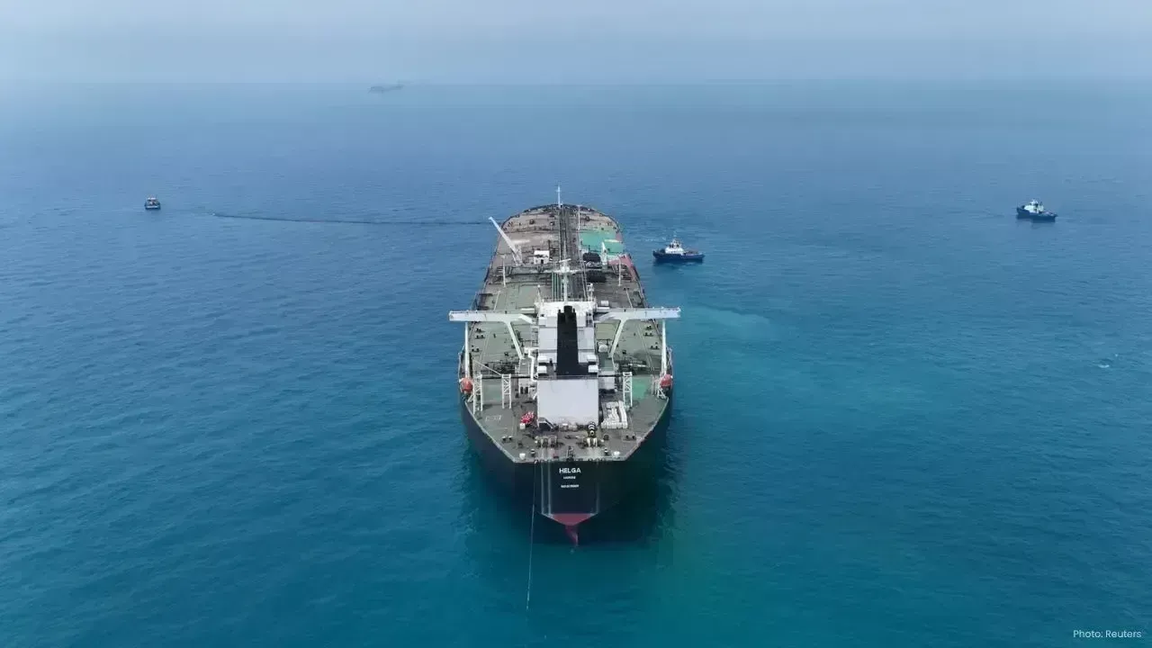 Escalating US-Iran Conflict Puts UAE on Alert Amid Hormuz Tensions