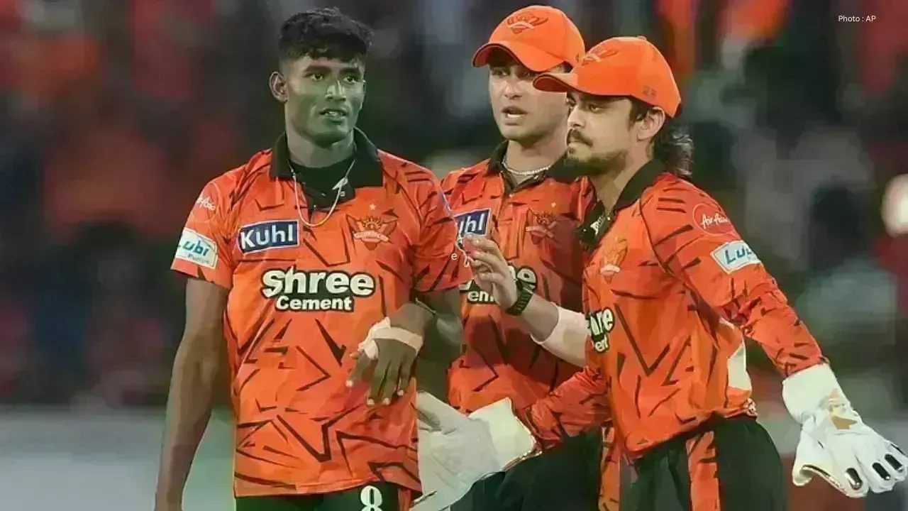 Sunrisers Hyderabad Takes the Lead in IPL 2026 Playoff Chase