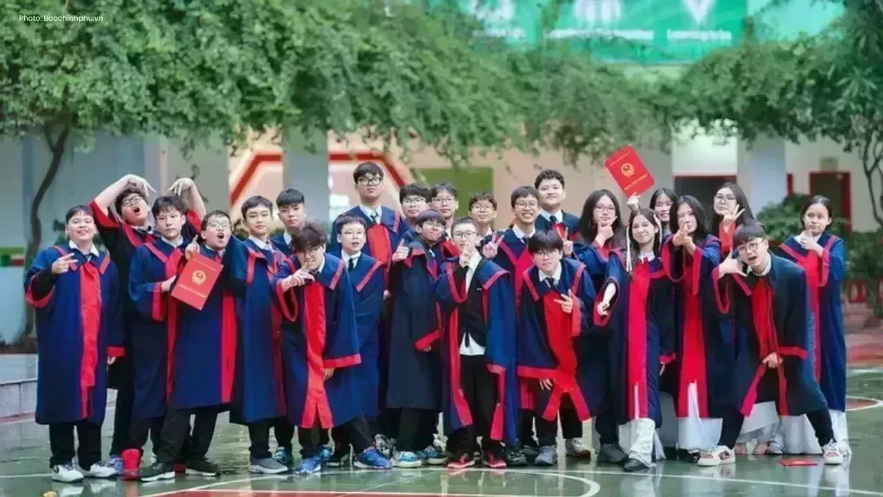 Vietnam Plans National Scholarship Fund Rules