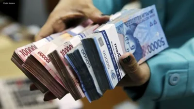 Indonesia Gains $3.3B Amid Rupiah Defence