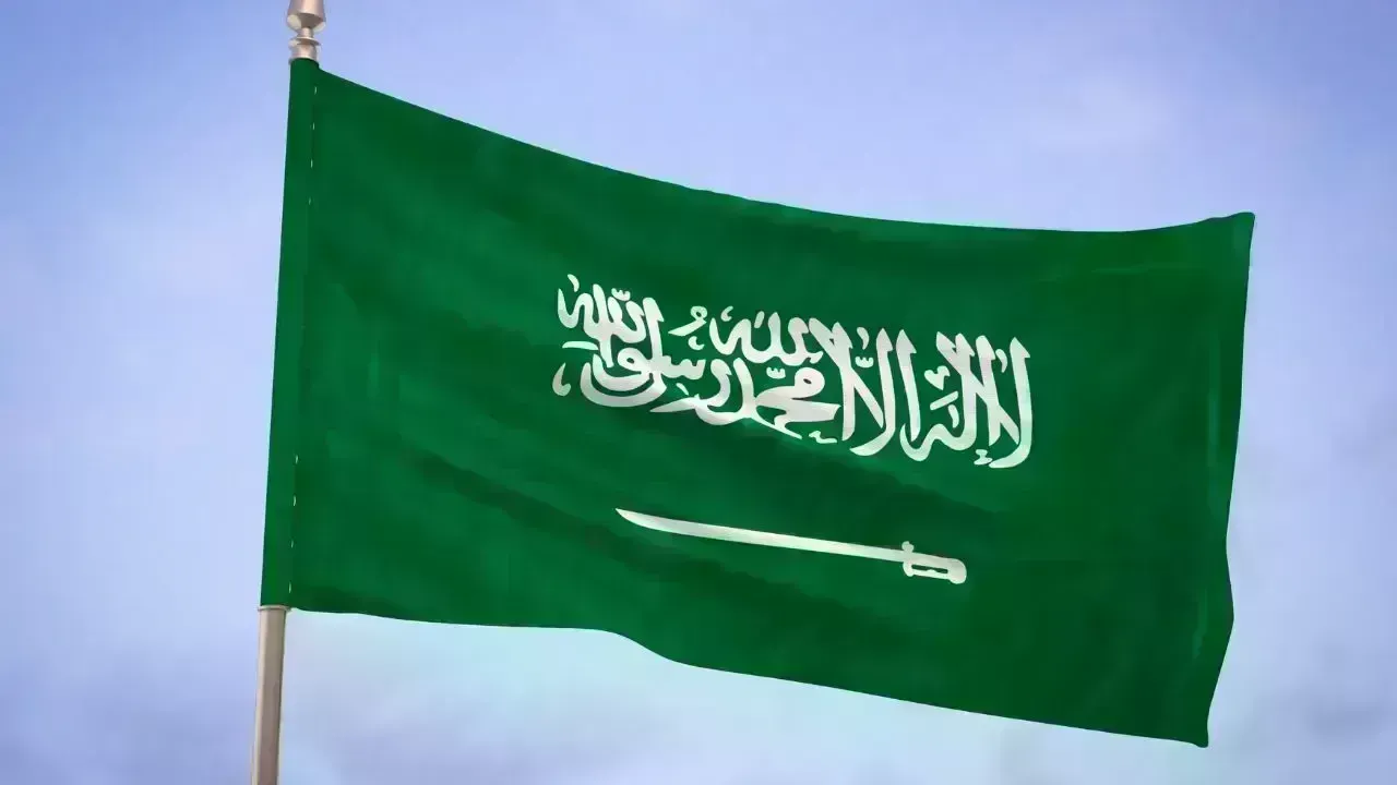 Saudi Arabia Highlights Risks to Trade at Strait of Hormuz